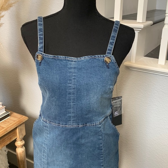 Guess Denim Strap Shoulder Dress - Picture 2 of 4